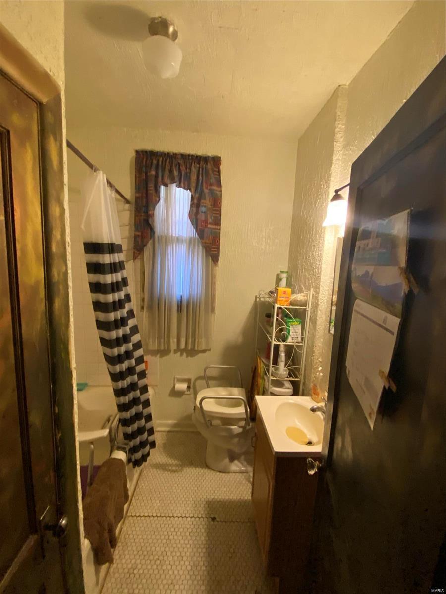 1085 Pennsylvania Avenue