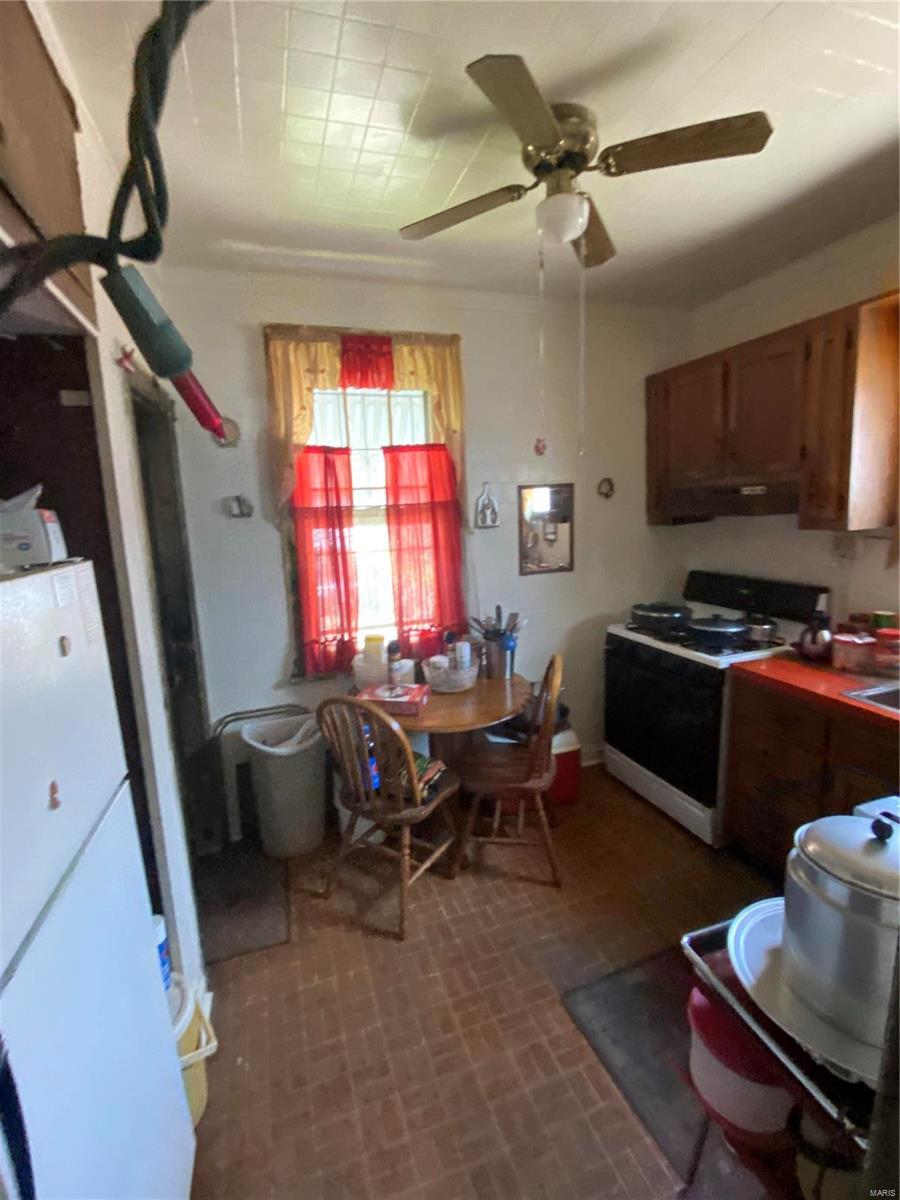 1085 Pennsylvania Avenue