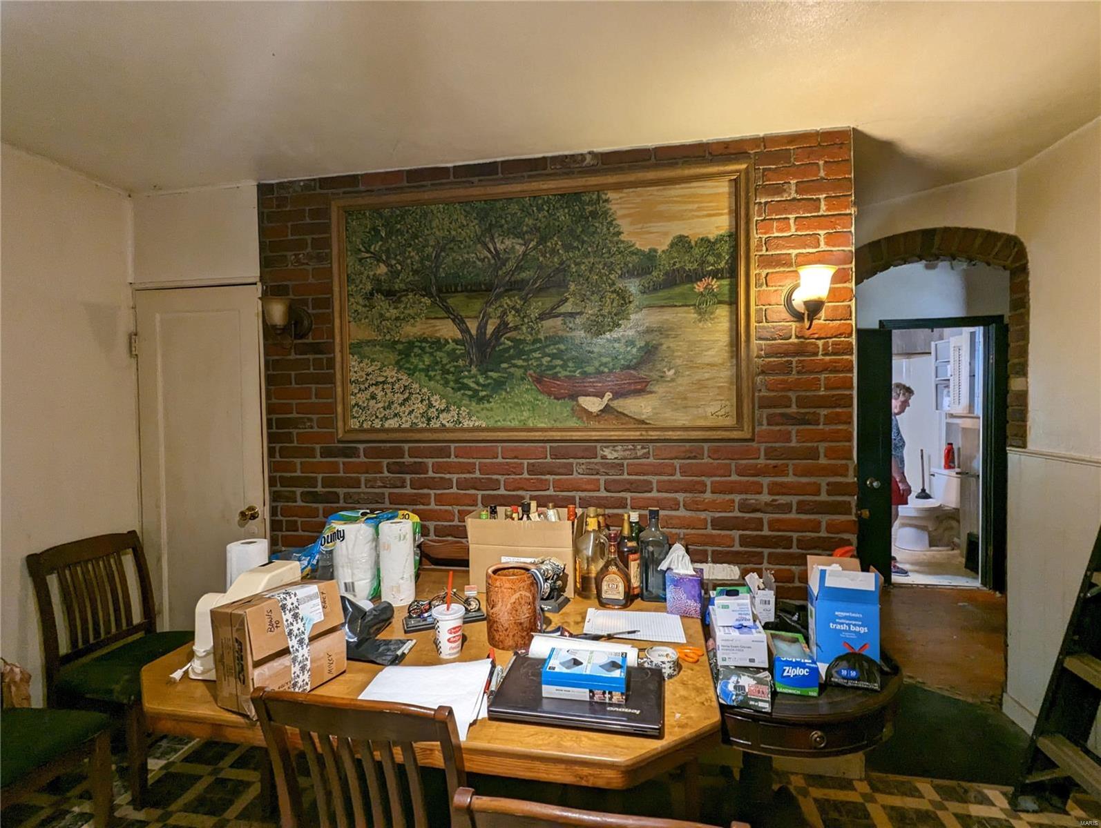 5745 Montebello Road