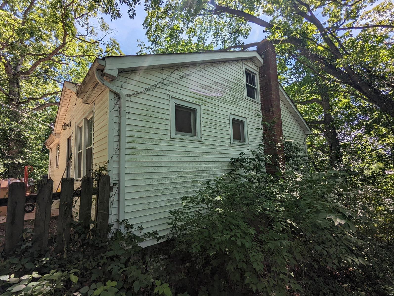 5745 Montebello Road