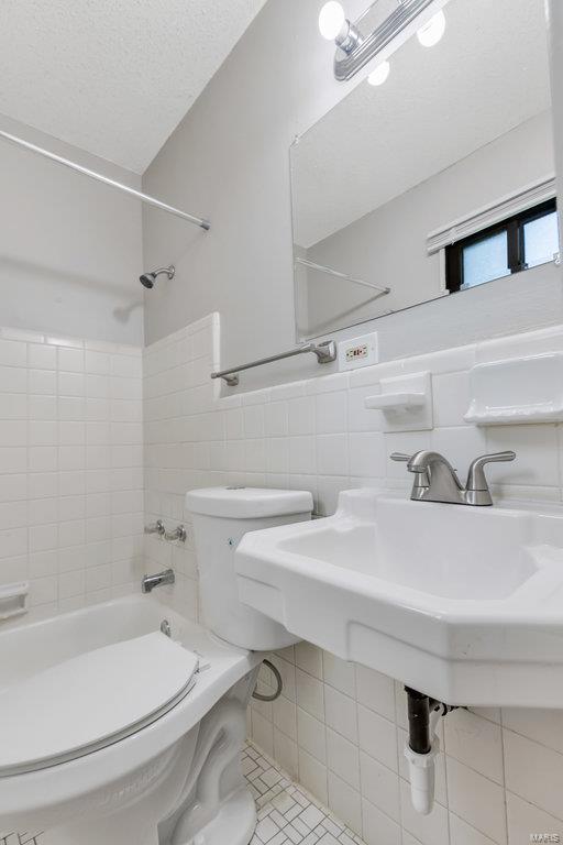 1040 S Waterford Drive