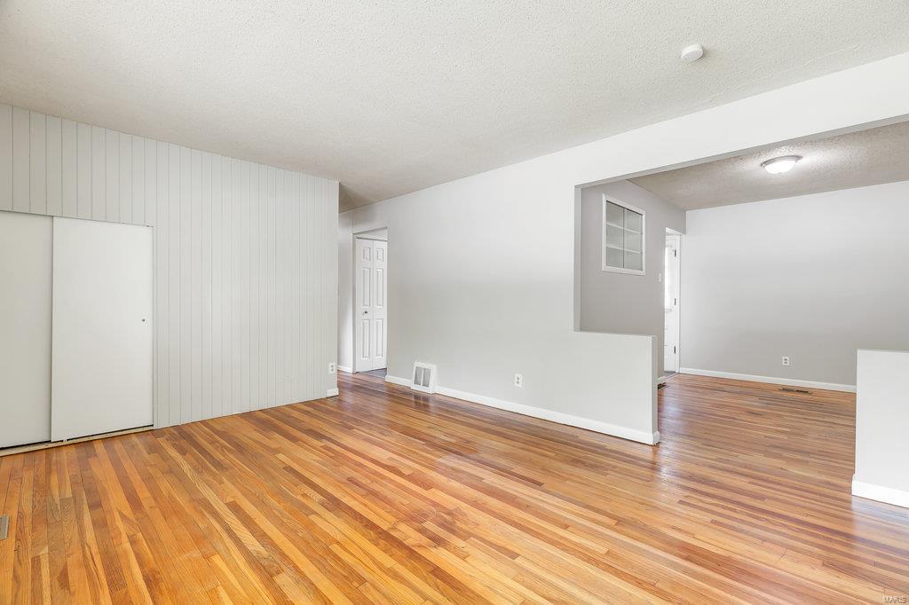 1040 S Waterford Drive