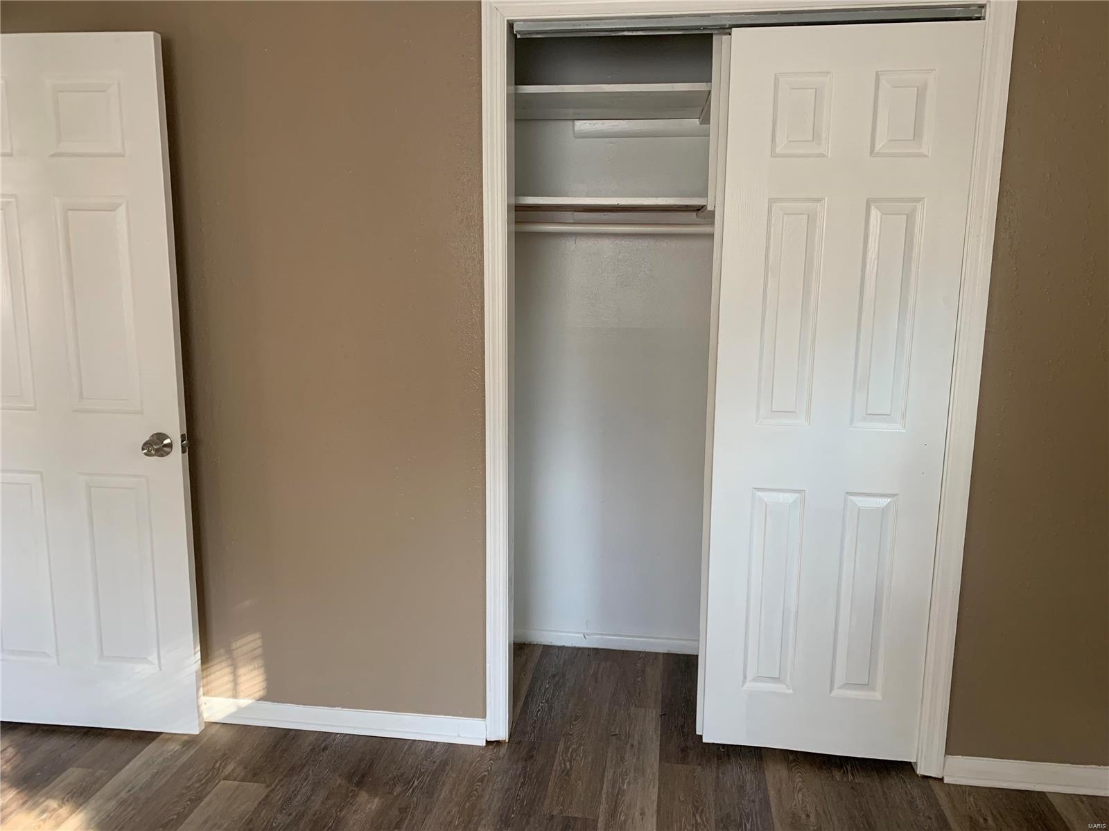 1430 Broadlawns Lane