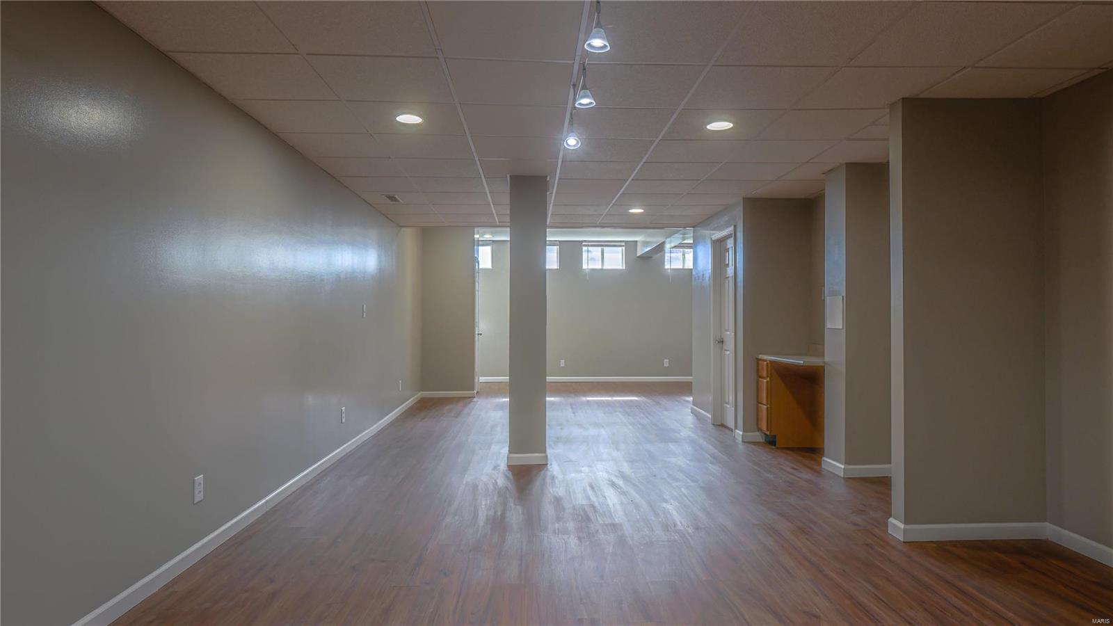 15502 Jost Main Street