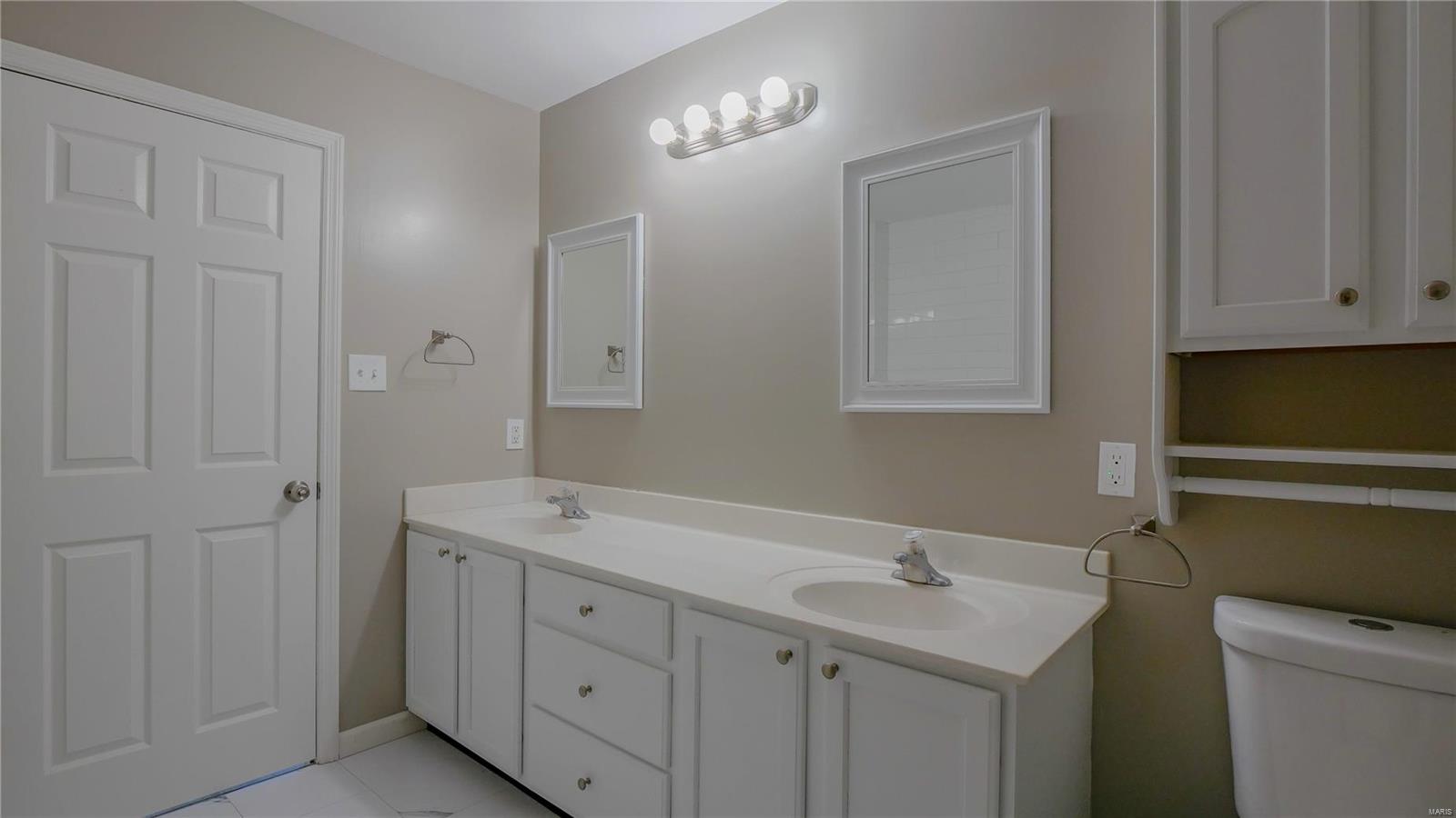 15502 Jost Main Street