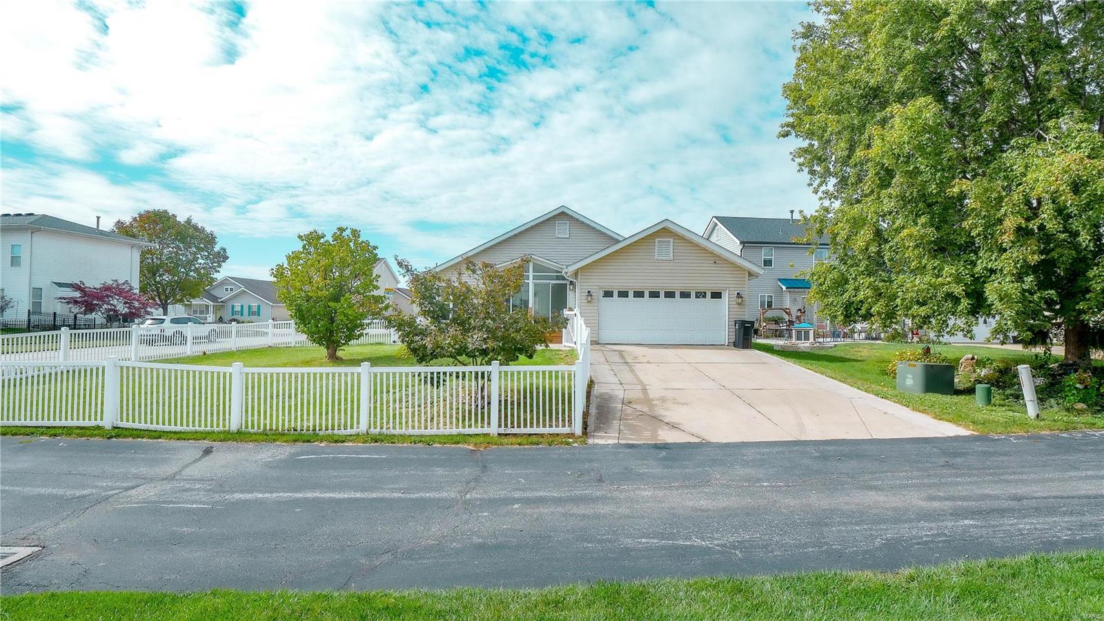 15502 Jost Main Street