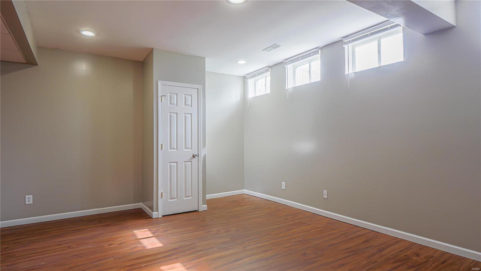 15502 Jost Main Street