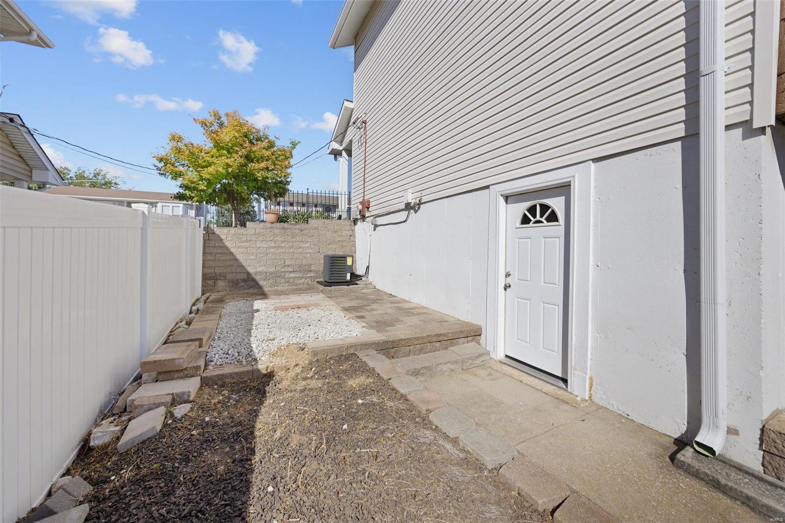 2646 Kelly Renee Lane