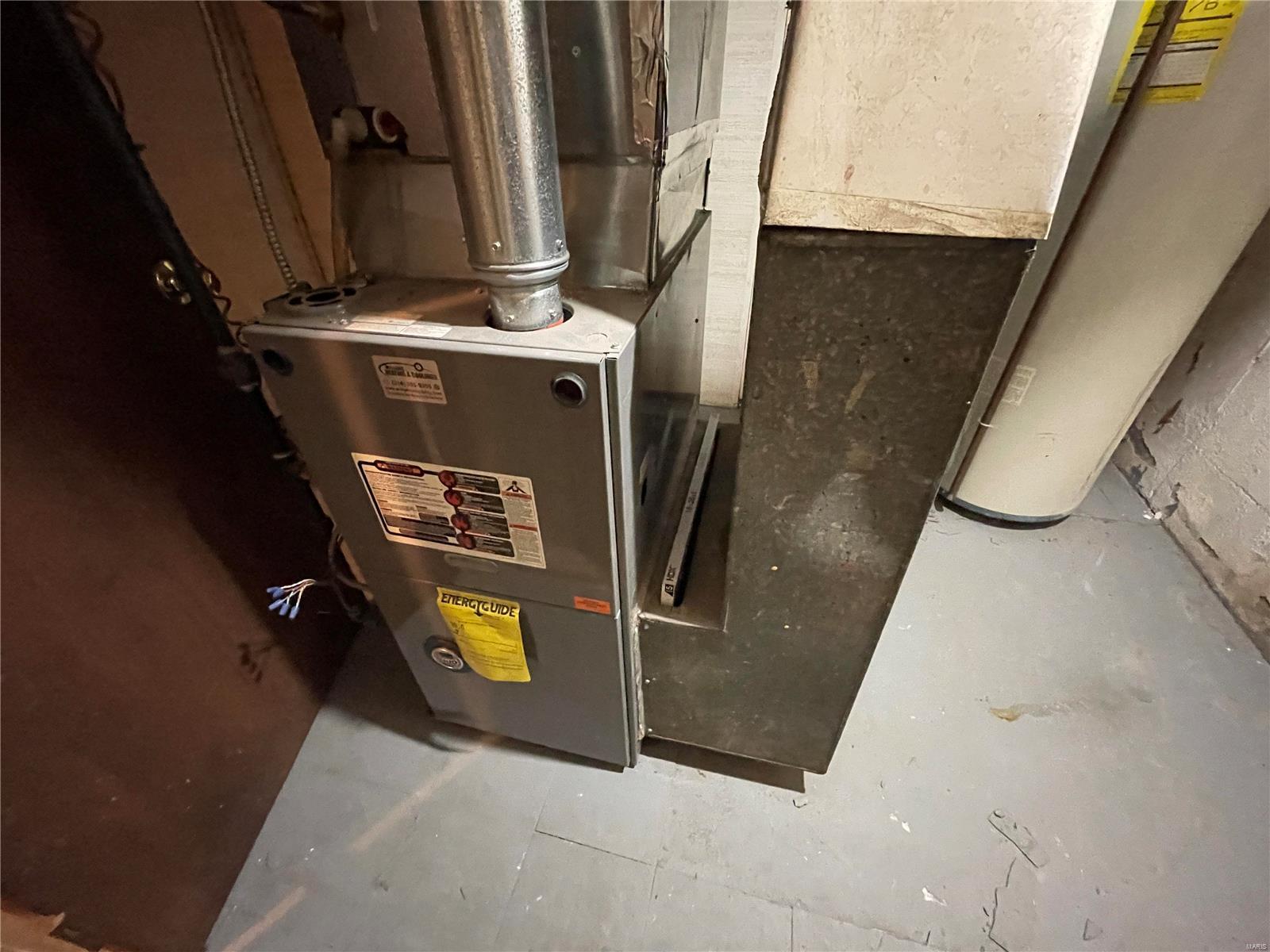 6937 Glenmore Avenue