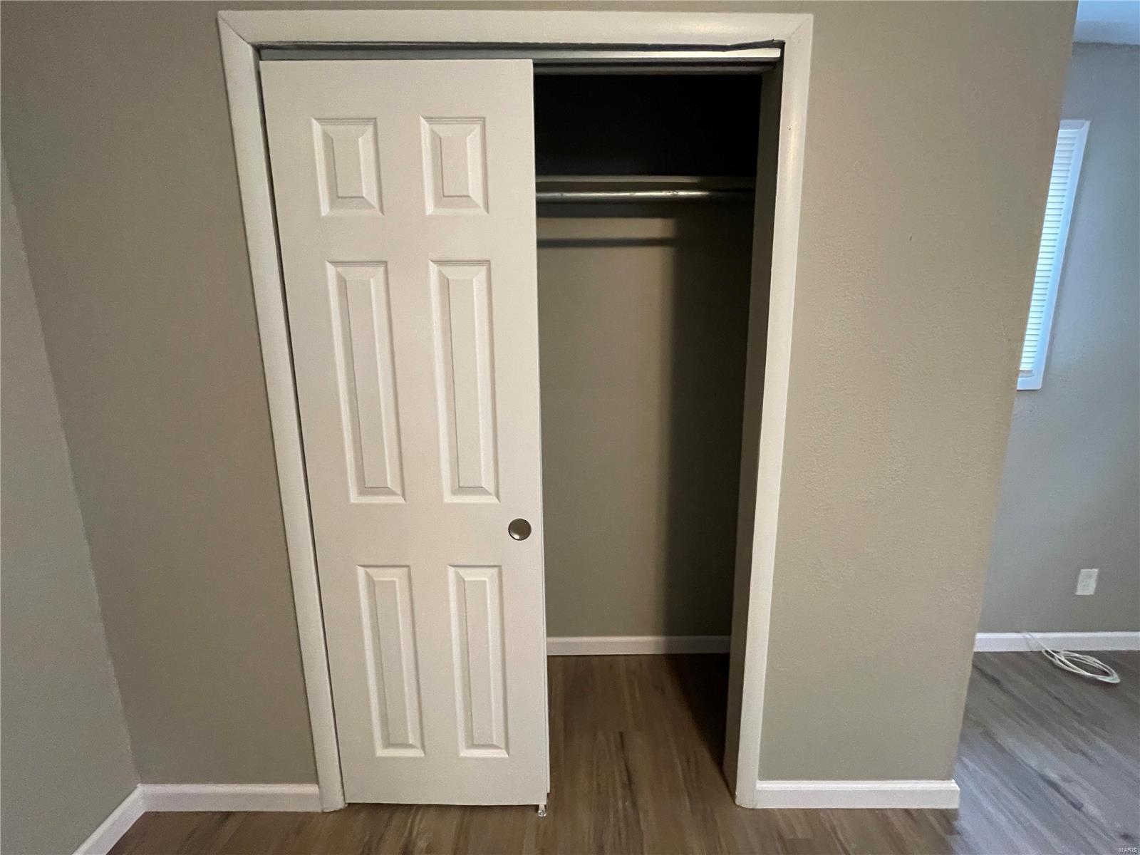 6937 Glenmore Avenue