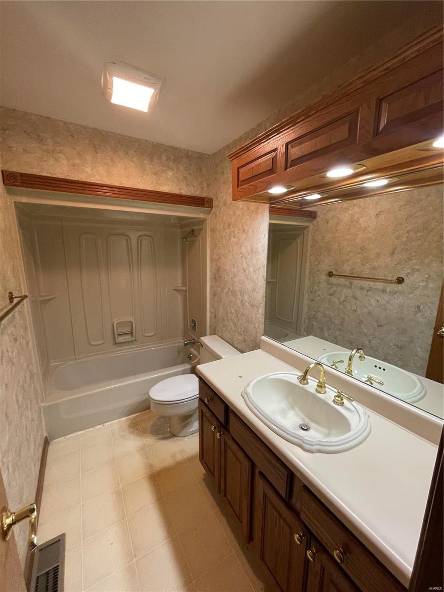 1312 Criterion Avenue