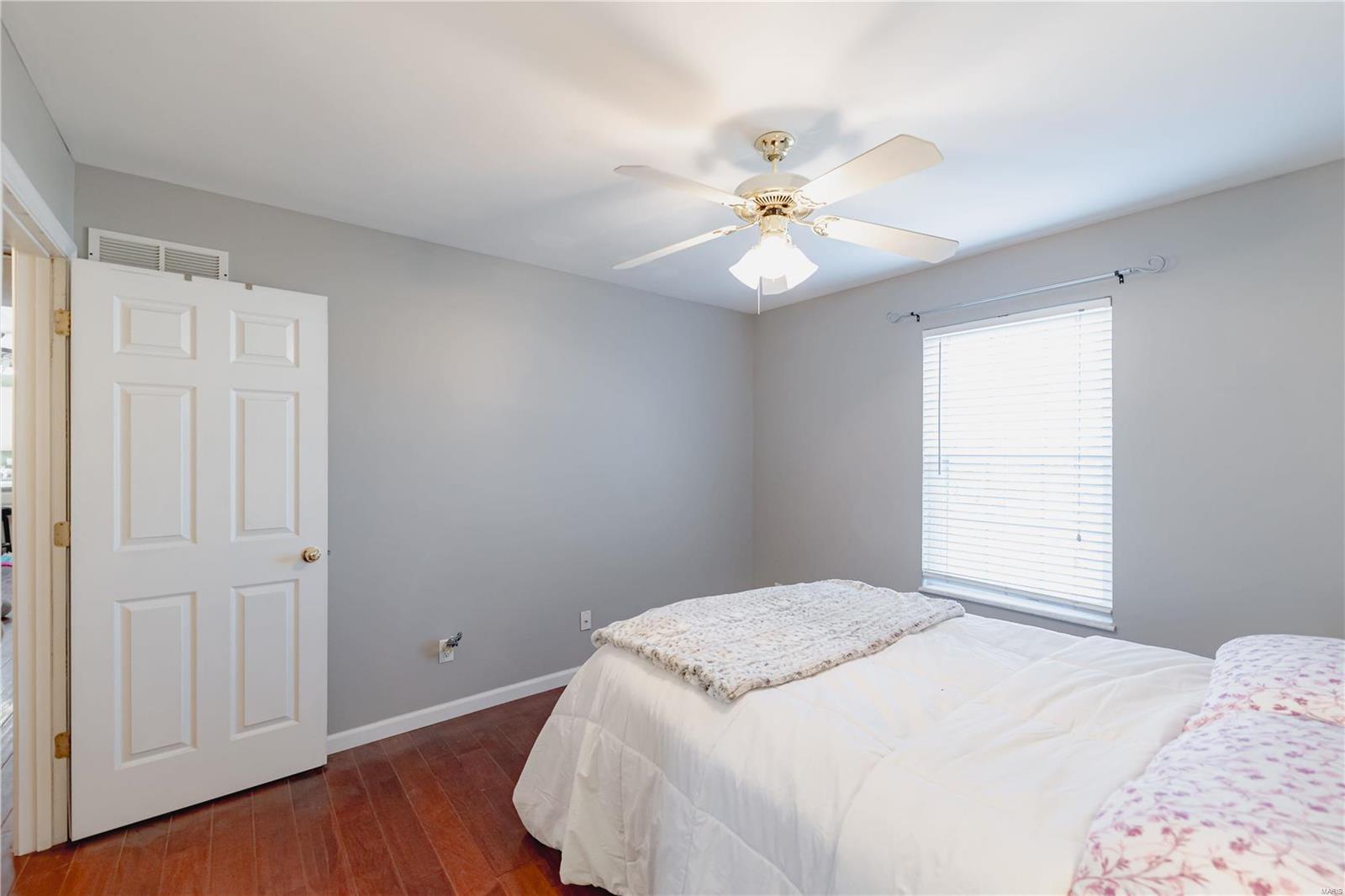 524 Briar Meadows Court