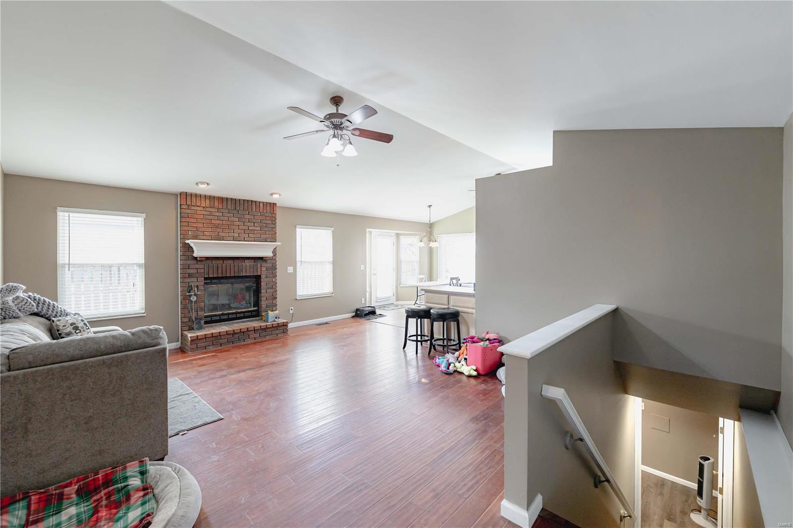 524 Briar Meadows Court