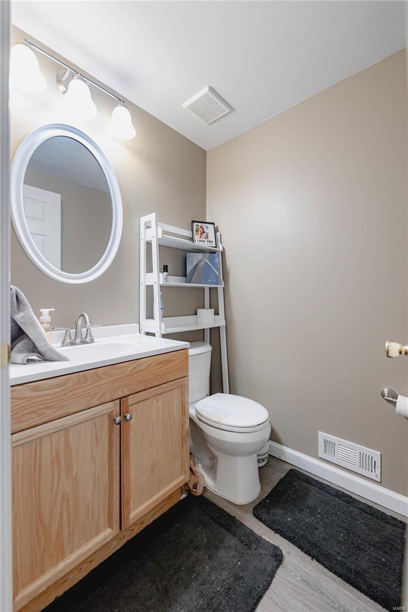 524 Briar Meadows Court