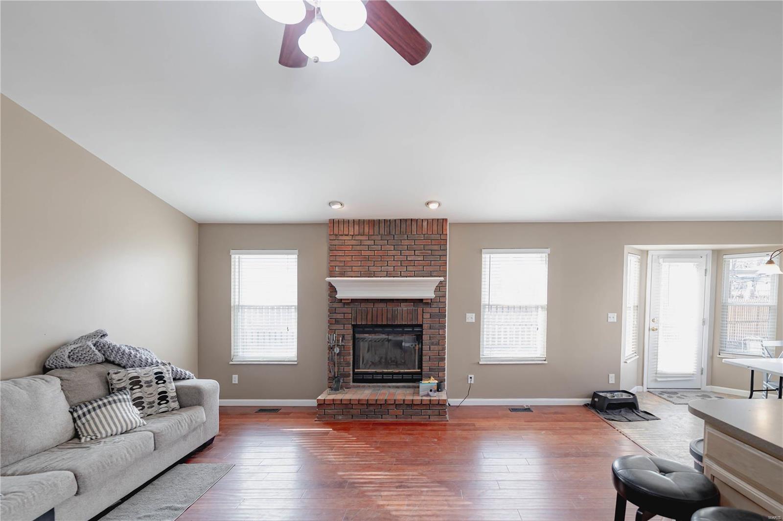 524 Briar Meadows Court