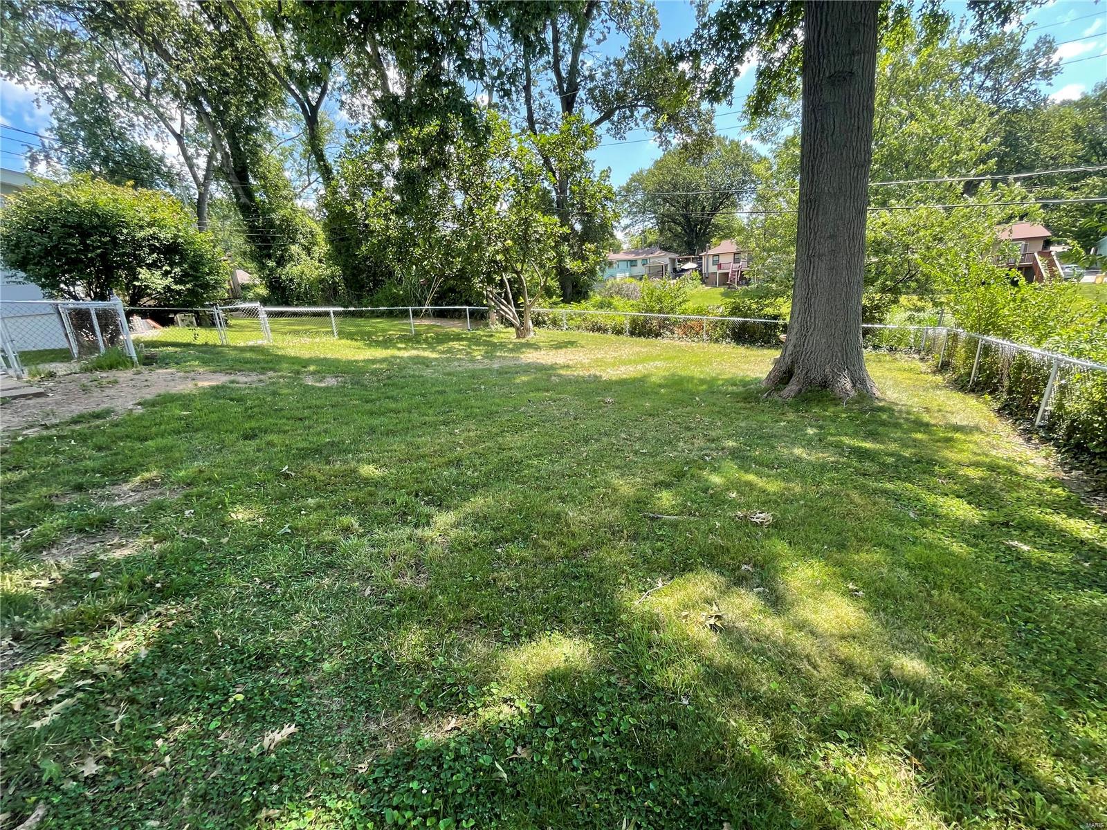 3592 Valleywood Drive