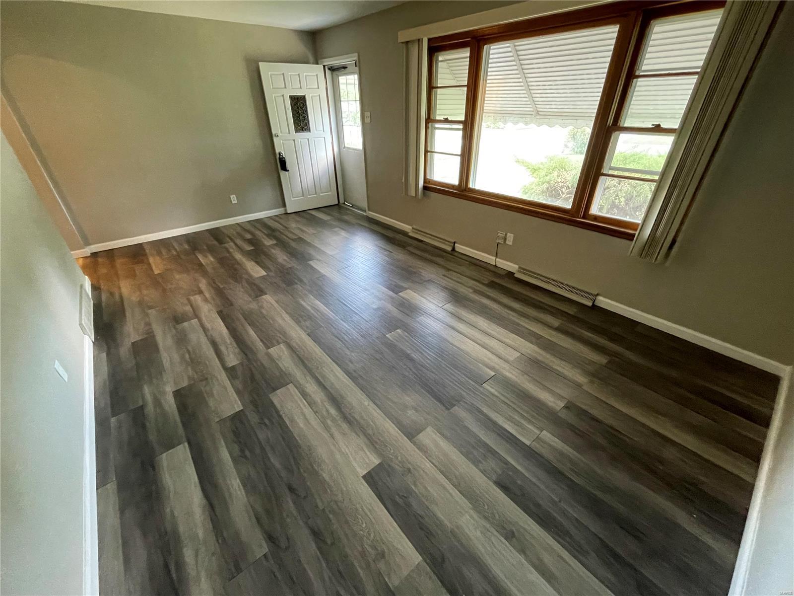 3592 Valleywood Drive