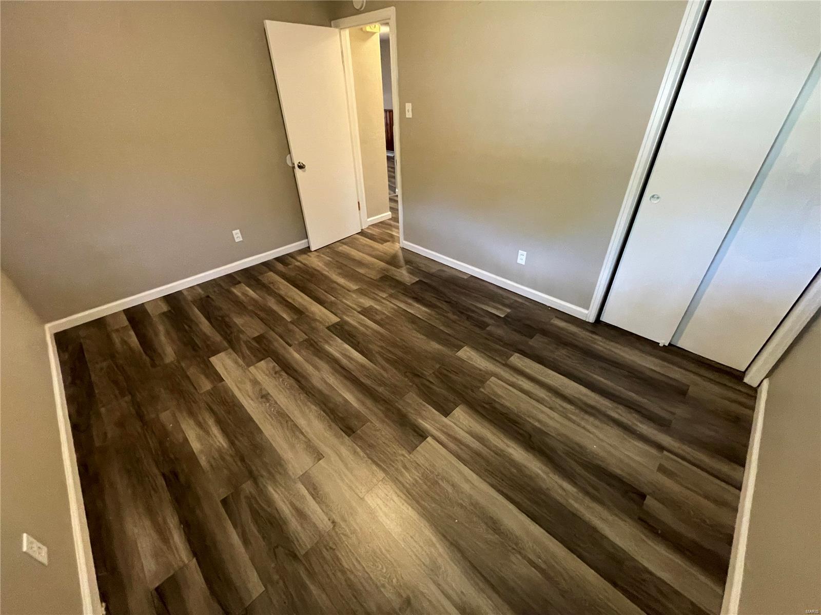 3592 Valleywood Drive