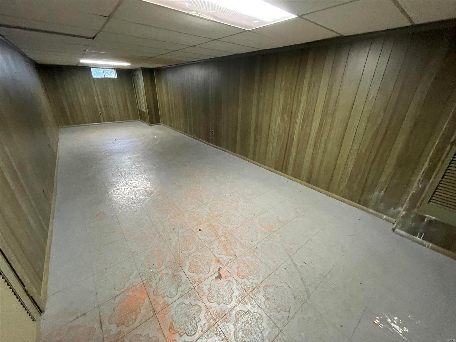 3592 Valleywood Drive