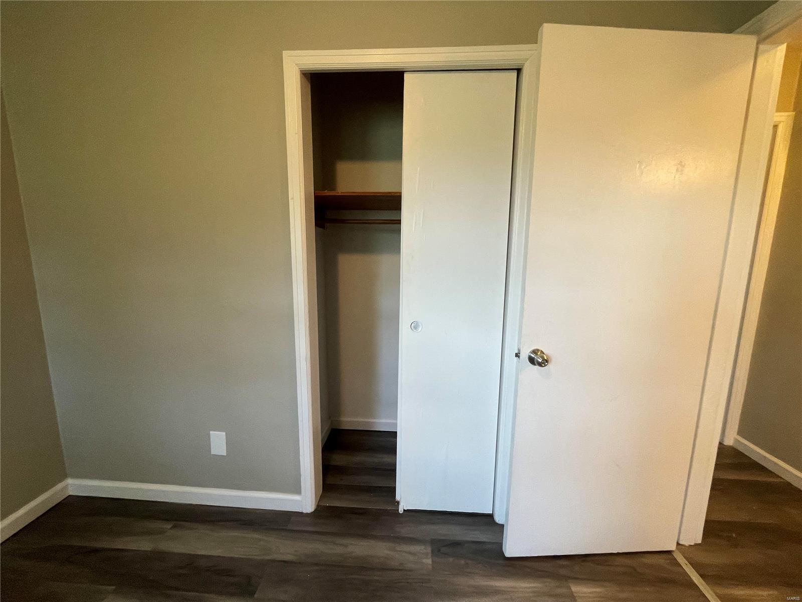 3592 Valleywood Drive