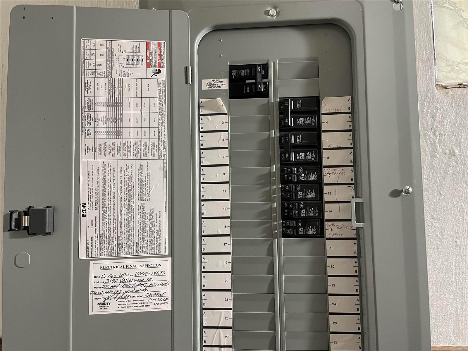 3592 Valleywood Drive