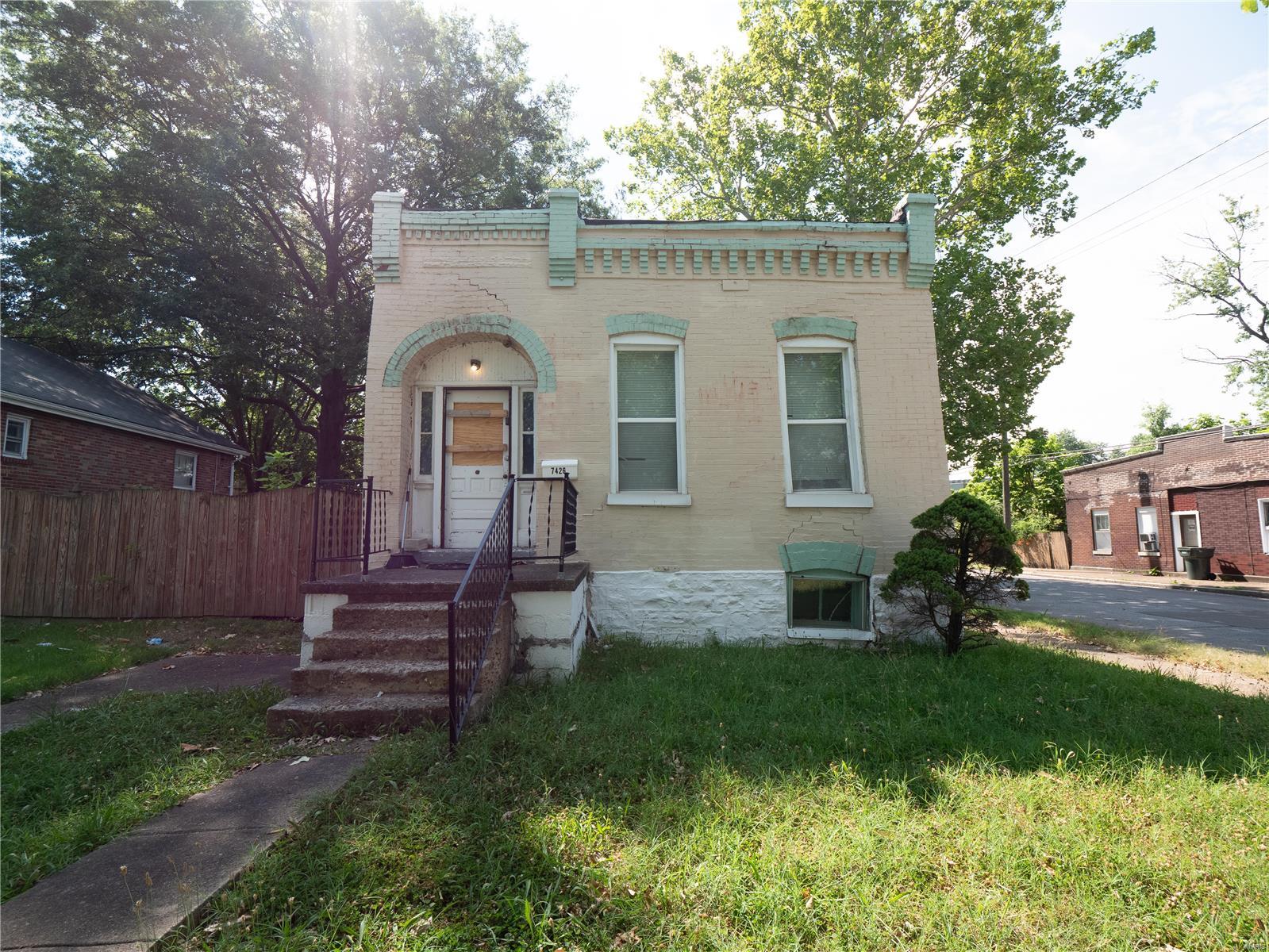 7426 S Grand Avenue