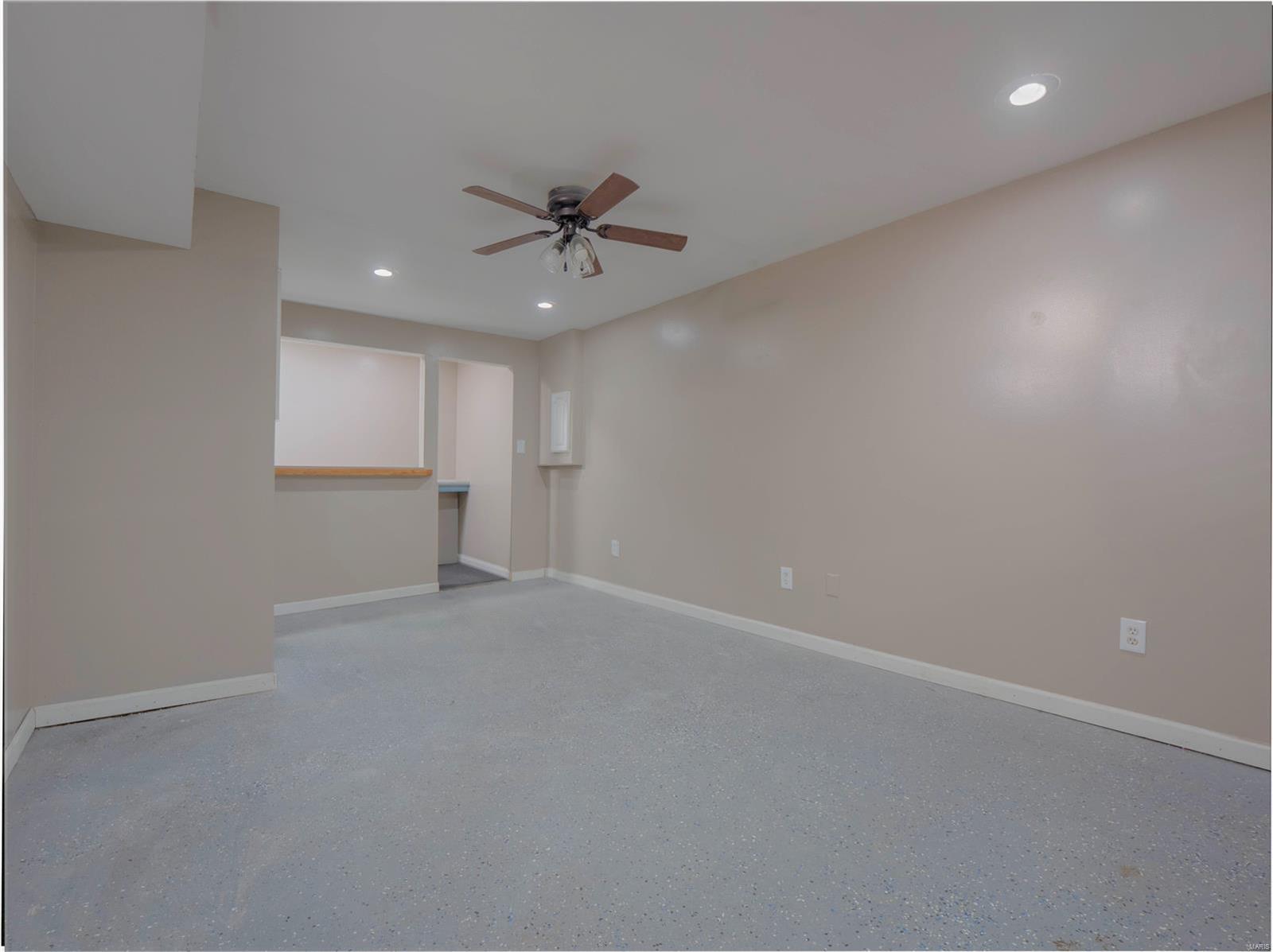 861 Country Glen Drive