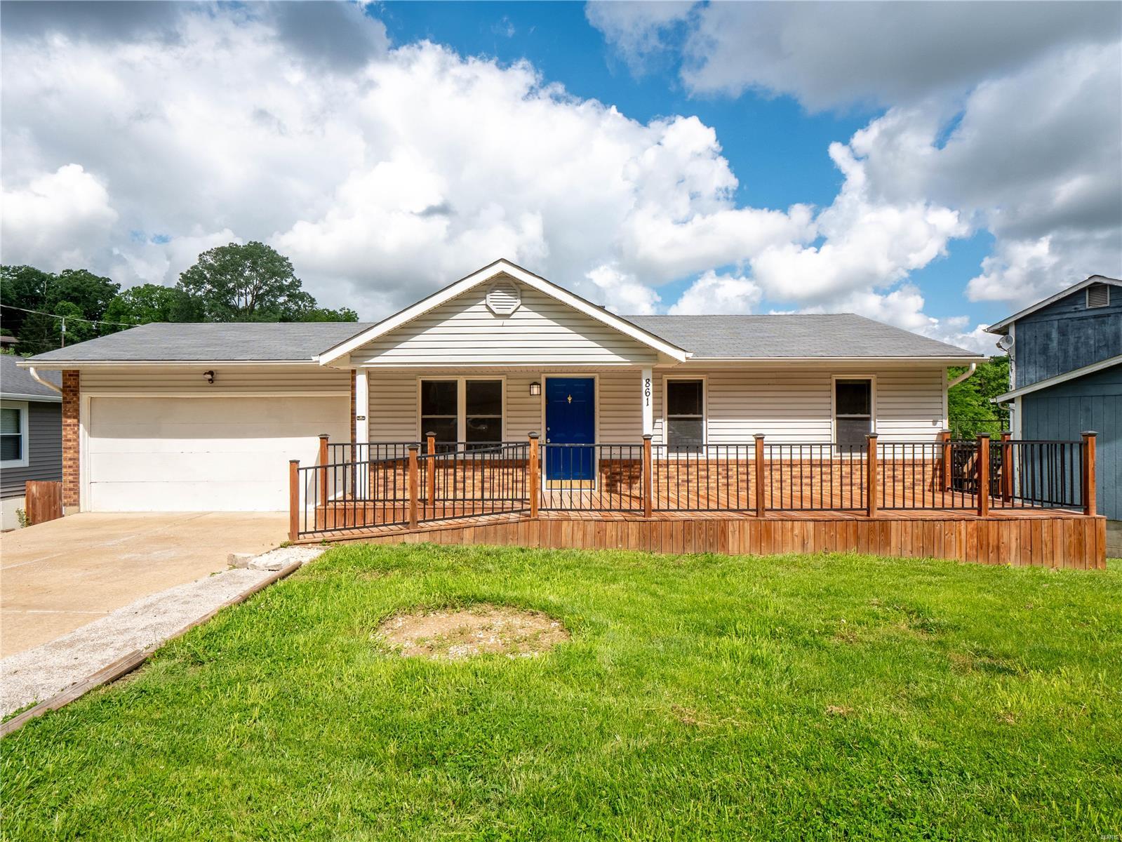 861 Country Glen Drive