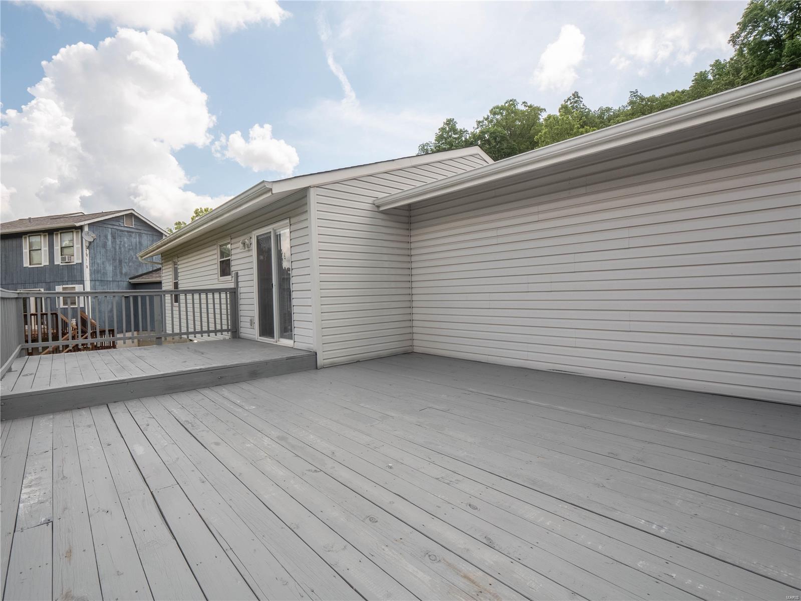 861 Country Glen Drive