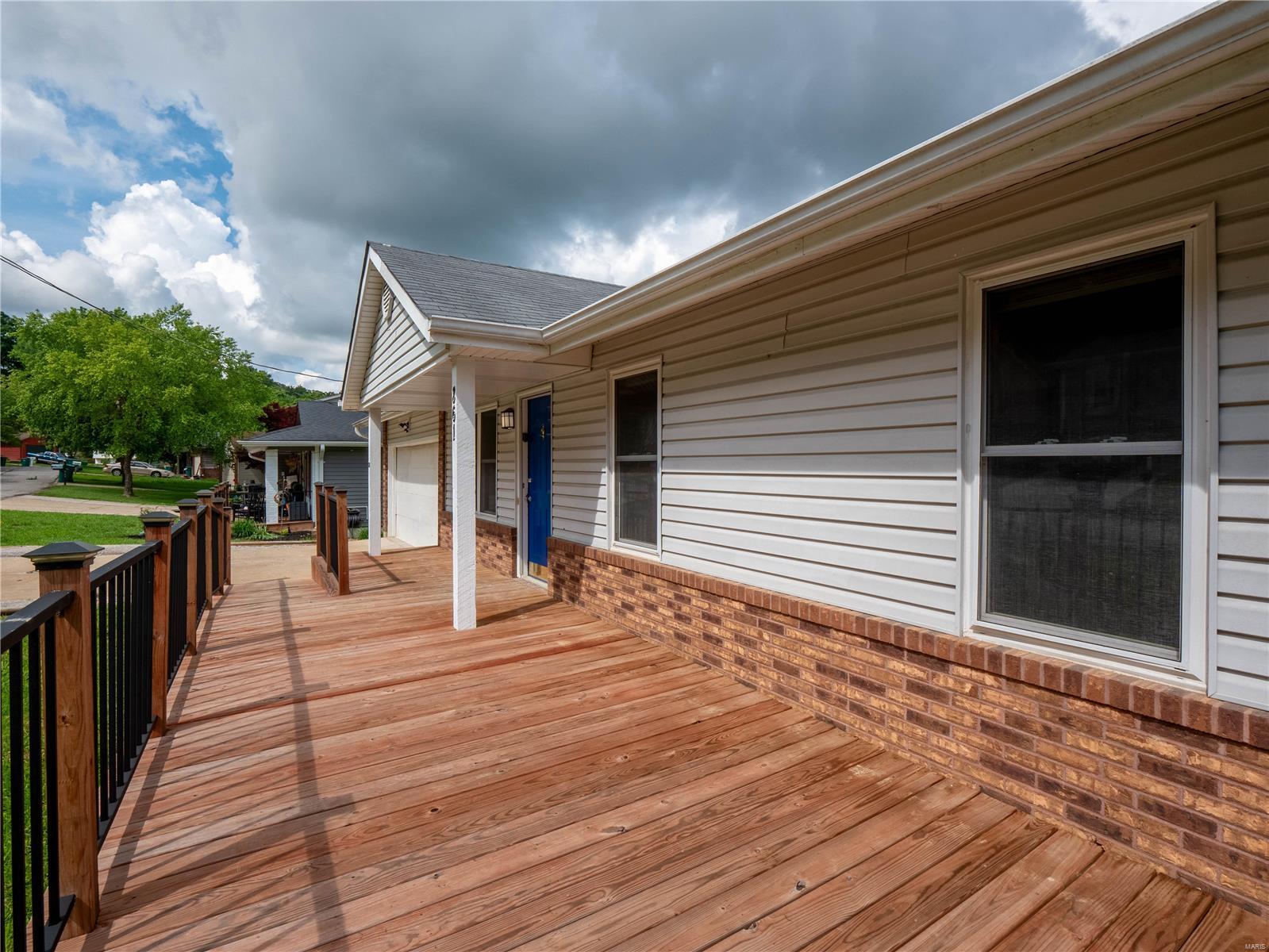 861 Country Glen Drive