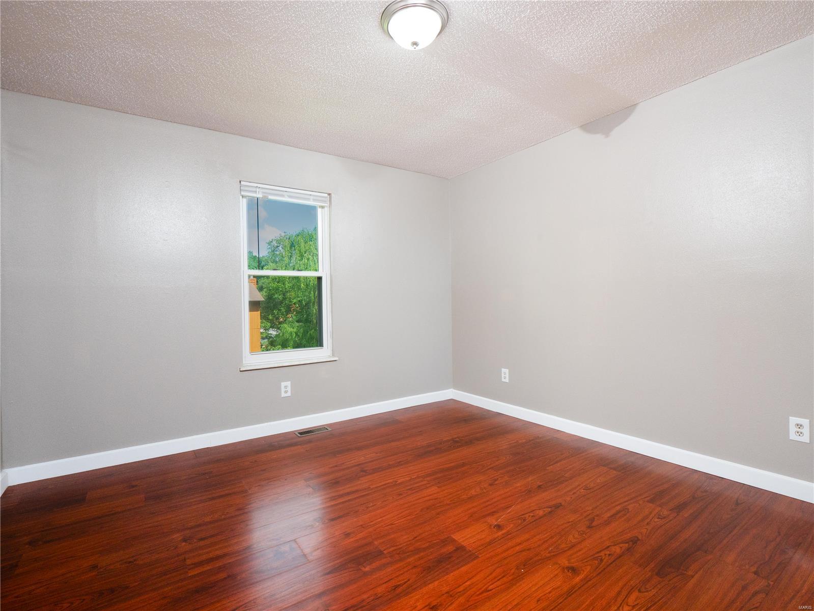 861 Country Glen Drive