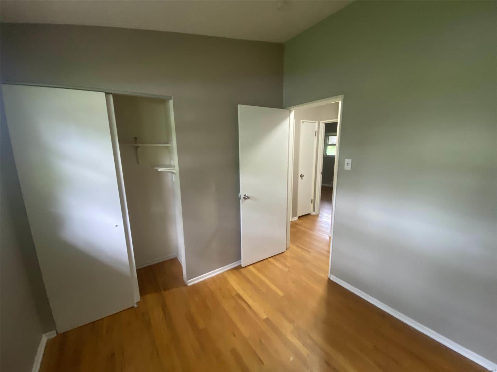 2045 Thunderbird Avenue