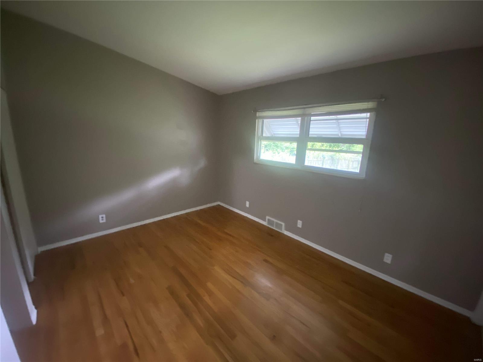 2045 Thunderbird Avenue