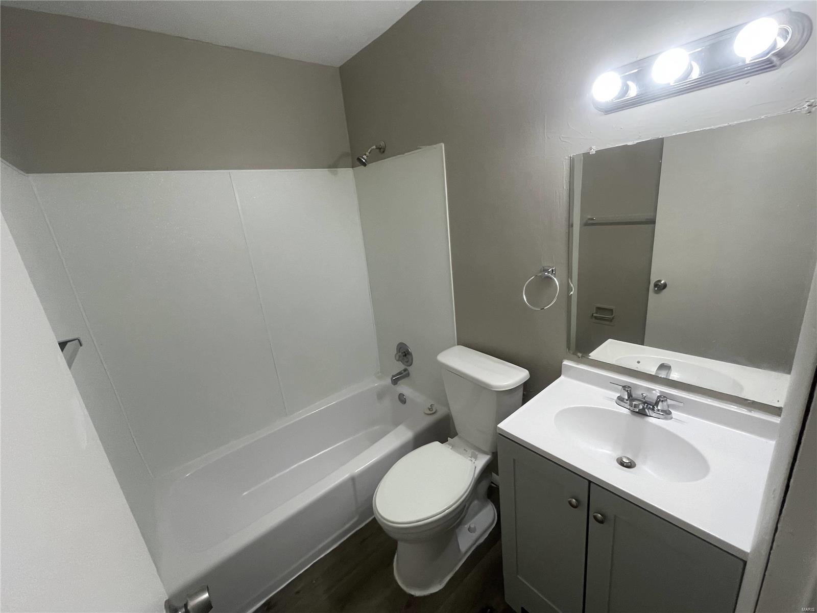 1508 Farmview Avenue