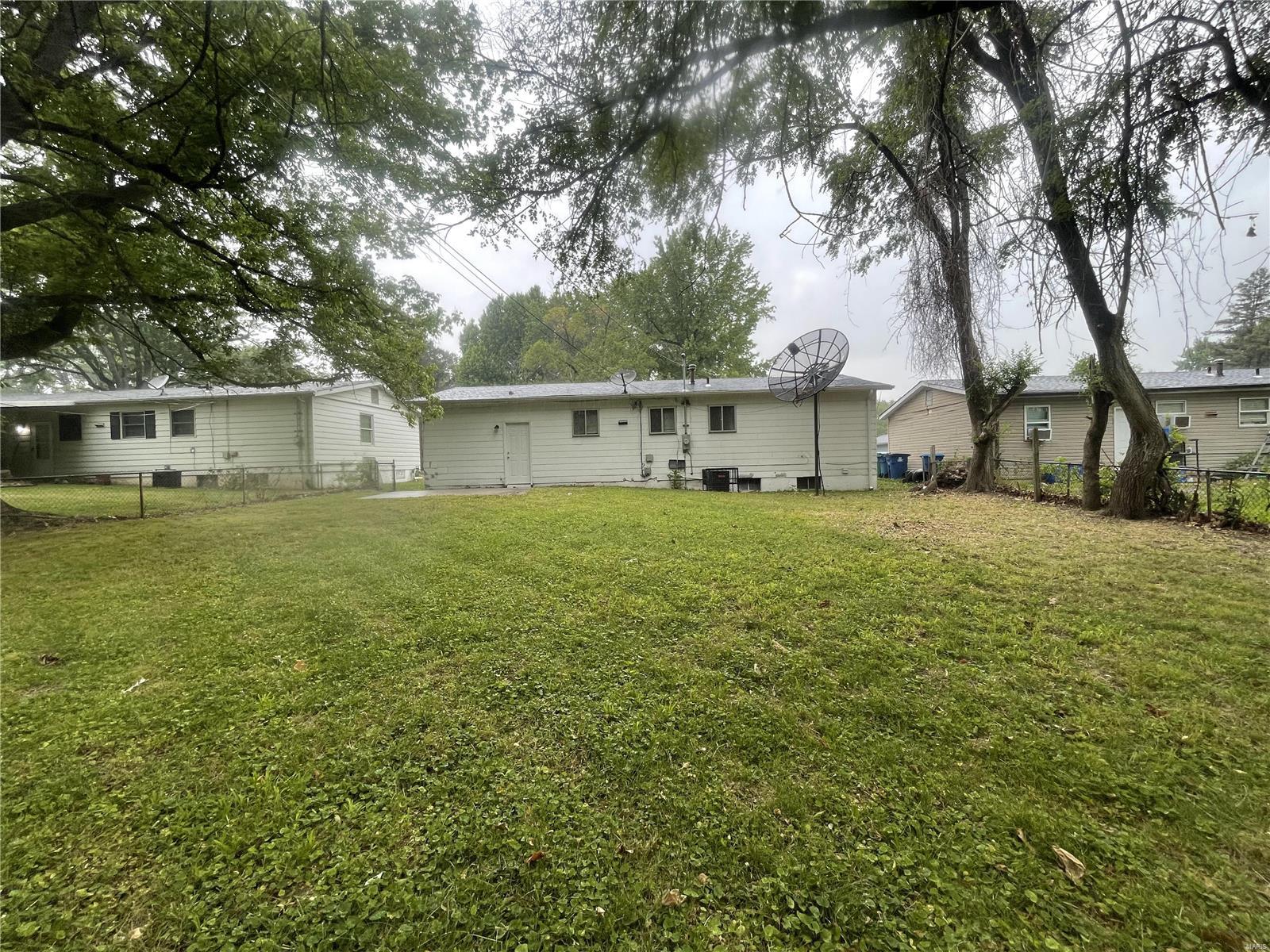 1508 Farmview Avenue