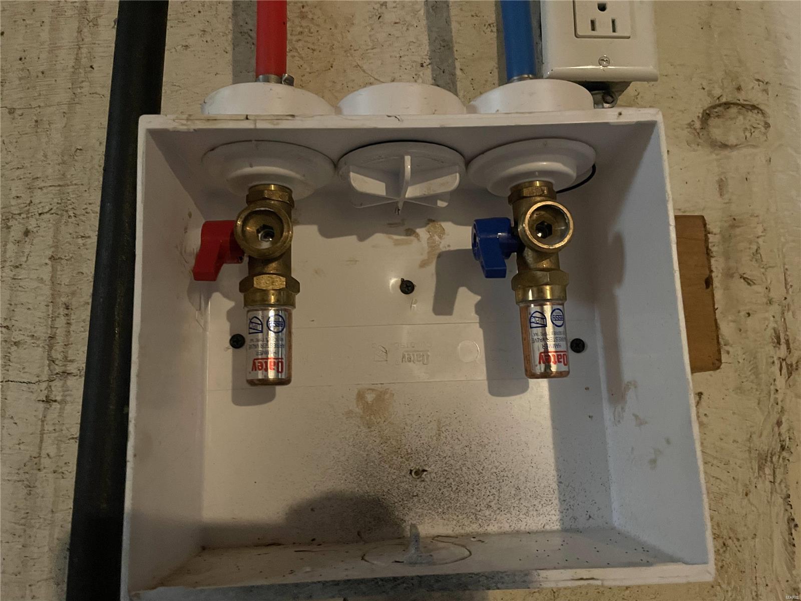 1508 Farmview Avenue