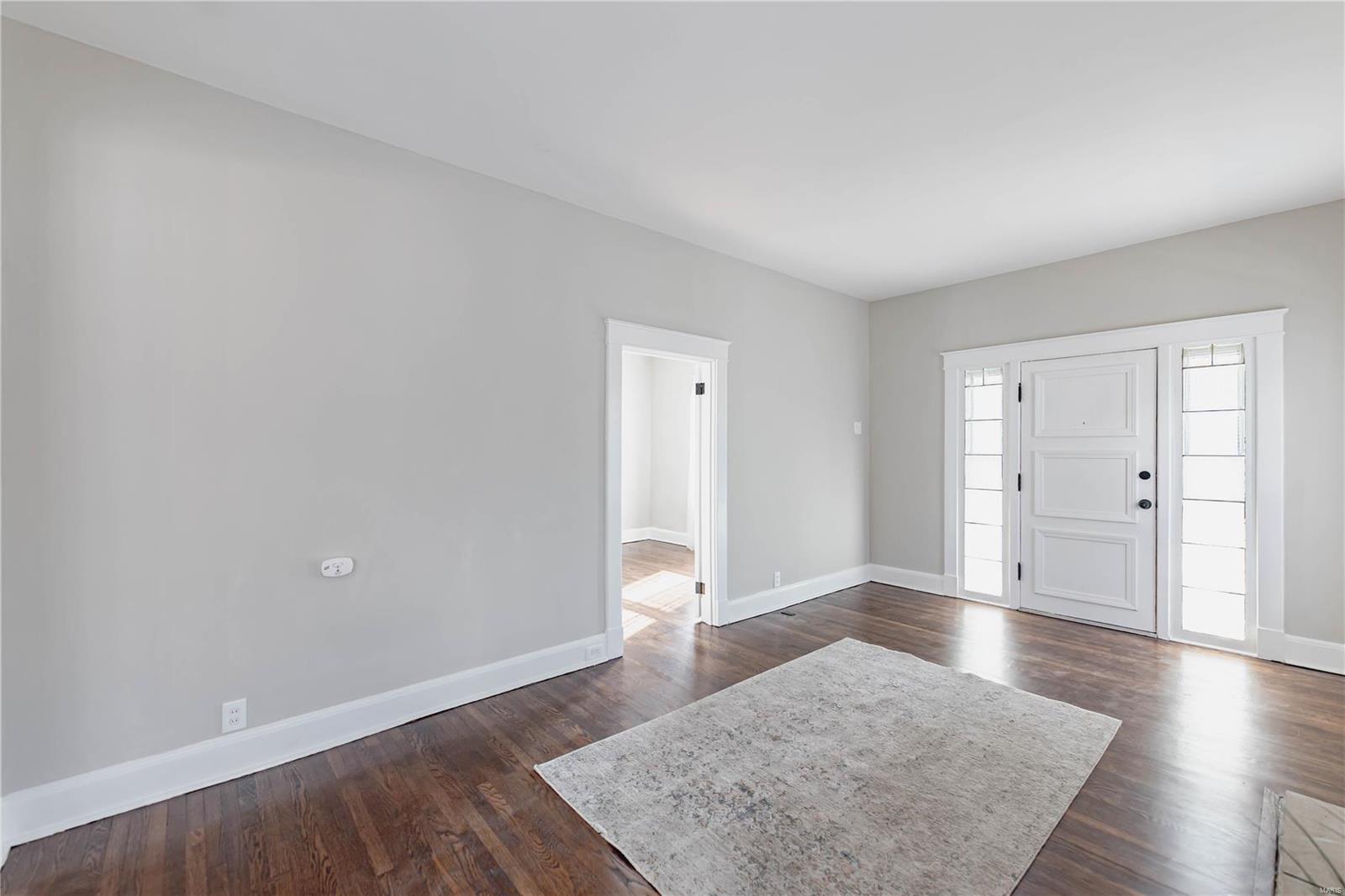 6021 S Kingshighway Boulevard