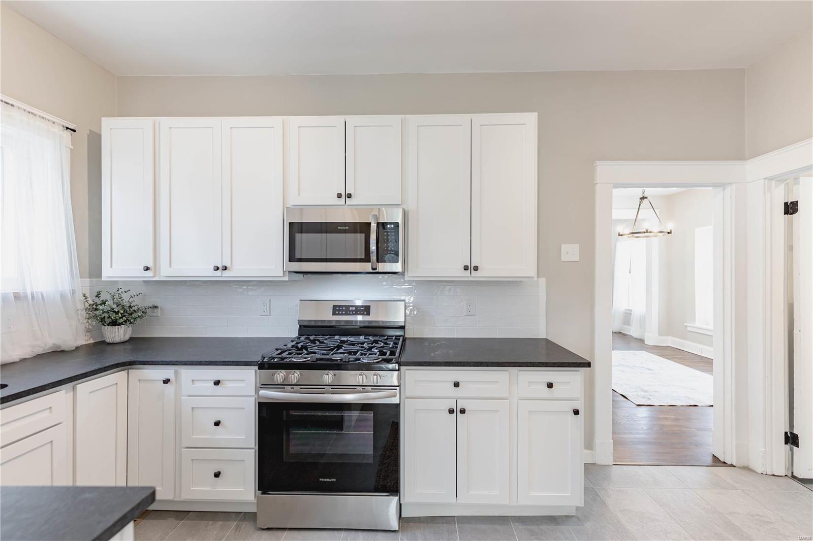 6021 S Kingshighway Boulevard