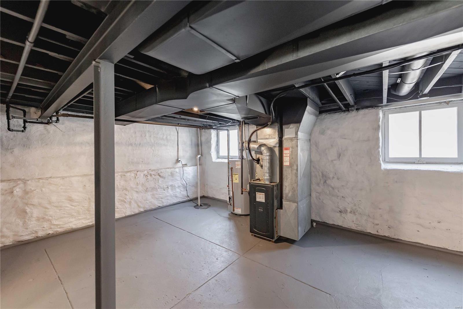 6021 S Kingshighway Boulevard