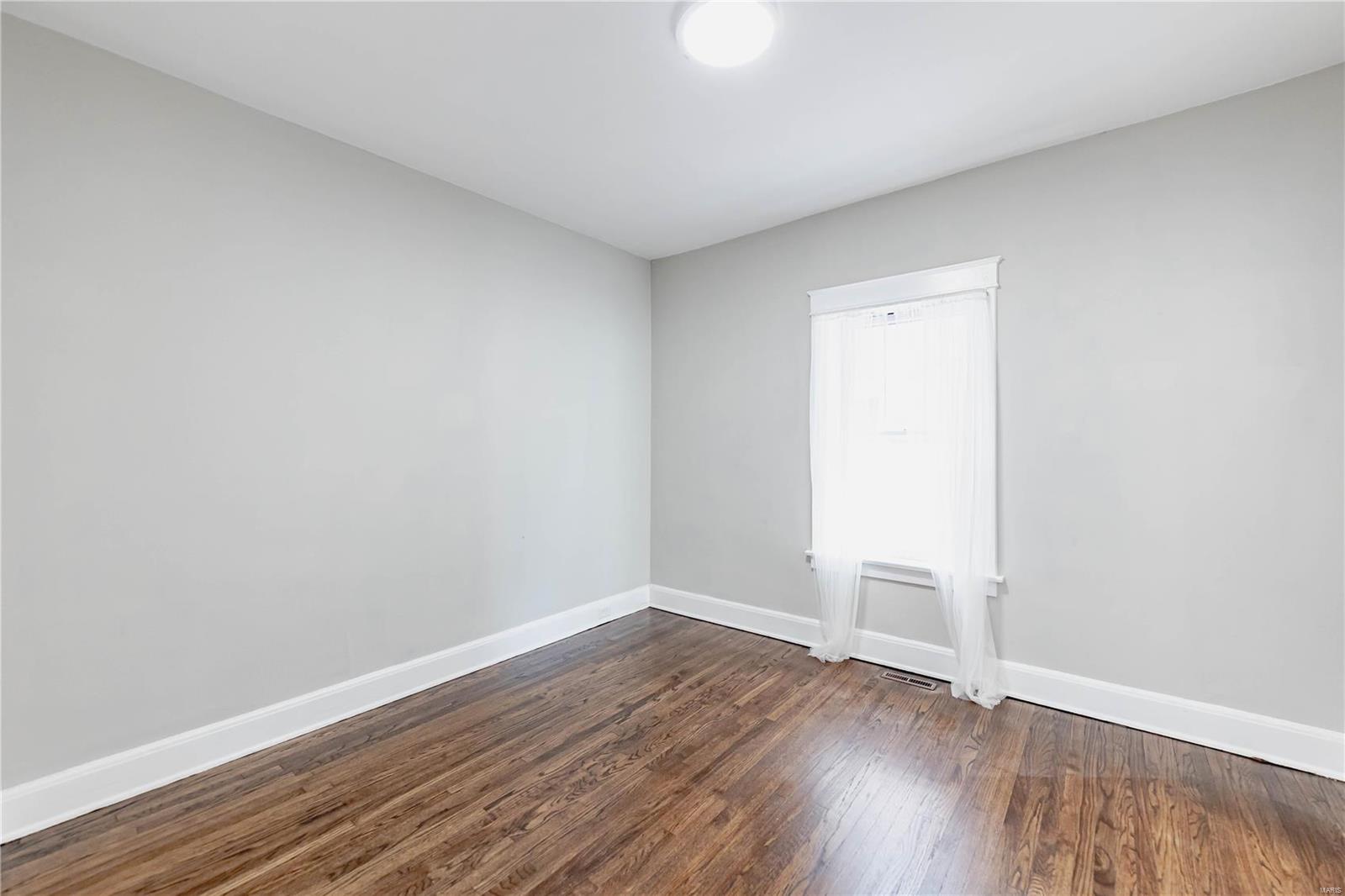 6021 S Kingshighway Boulevard