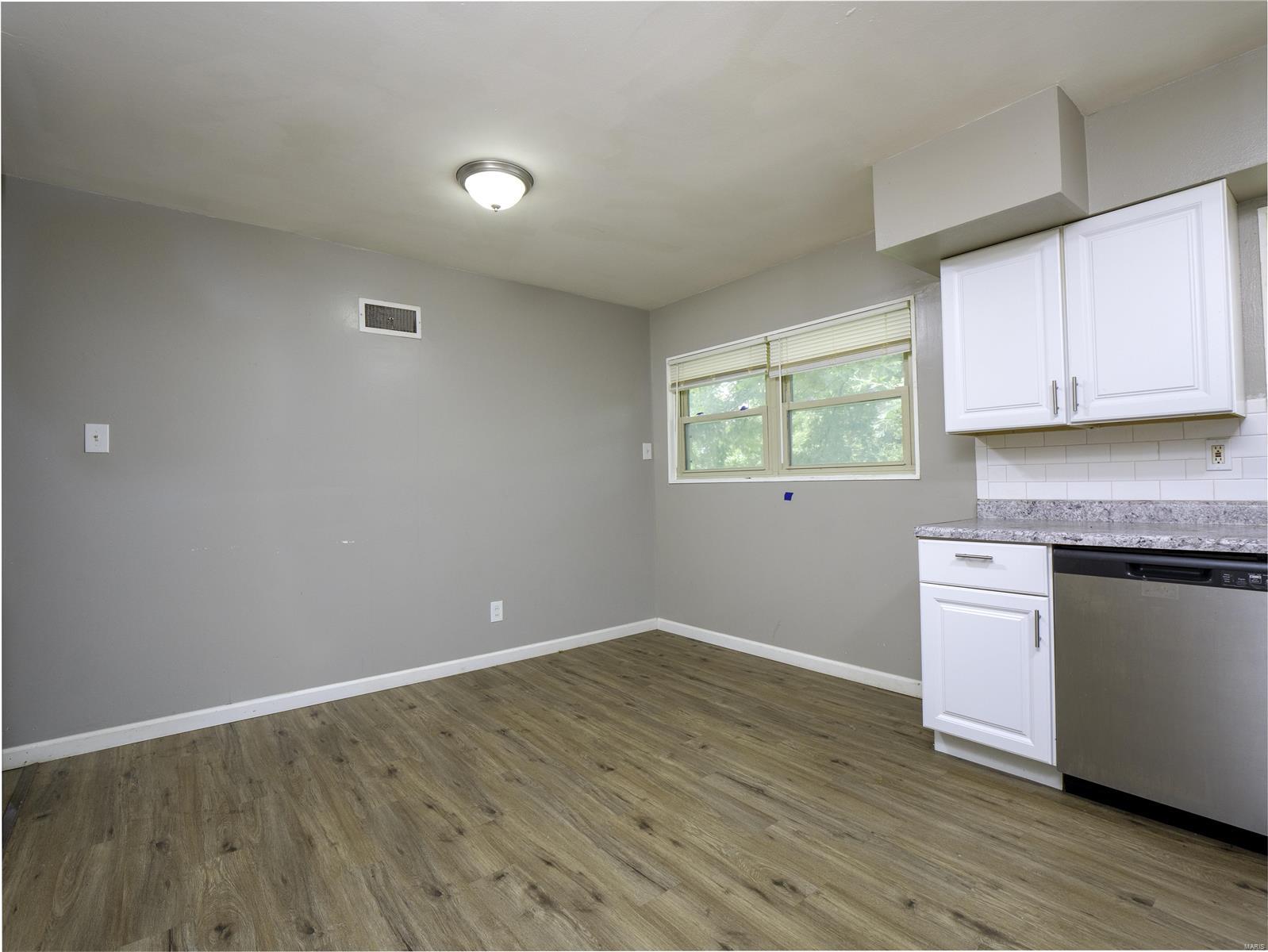 9715 Glen Owen Drive