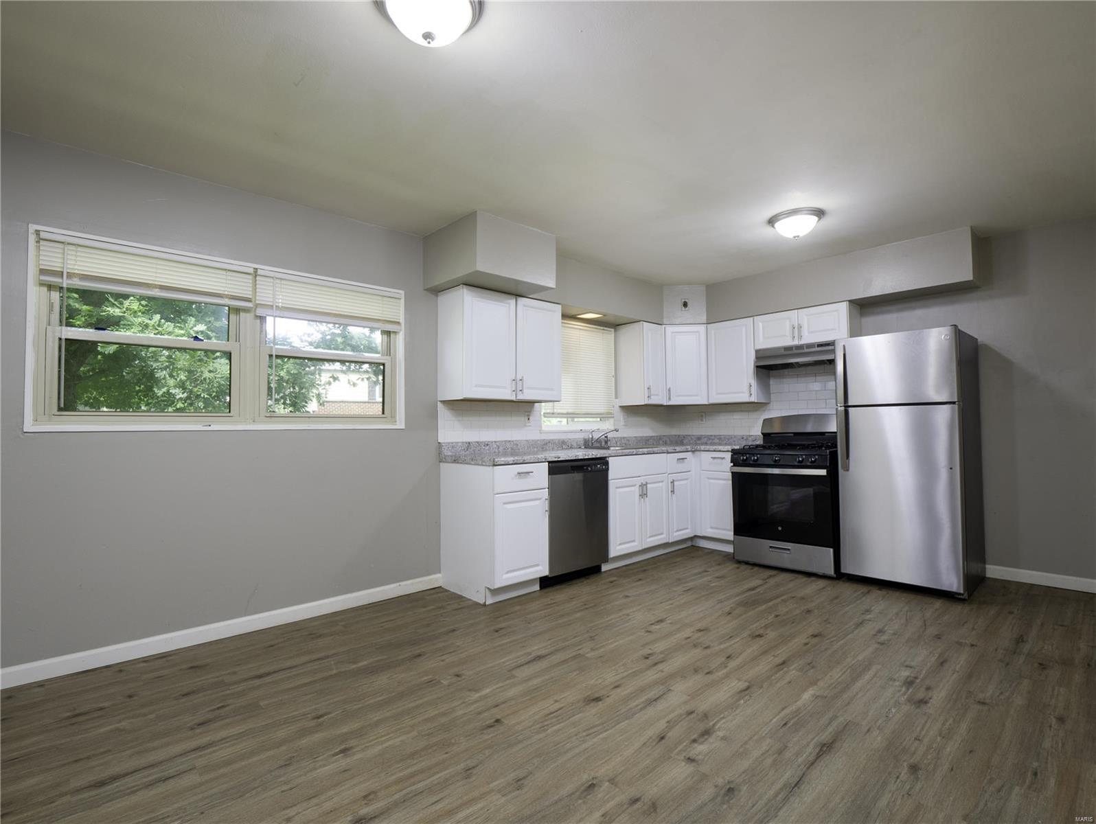 9715 Glen Owen Drive