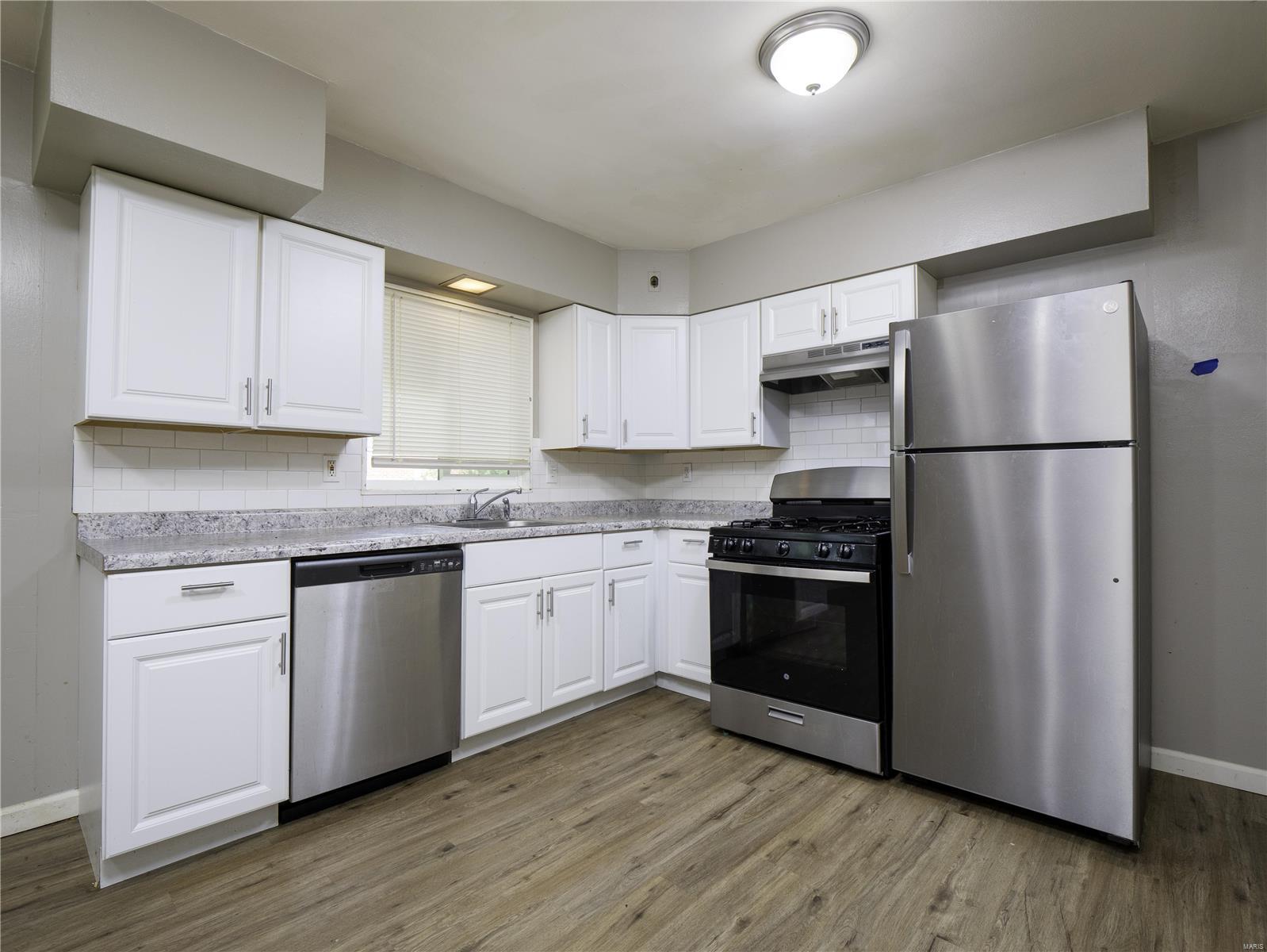 9715 Glen Owen Drive