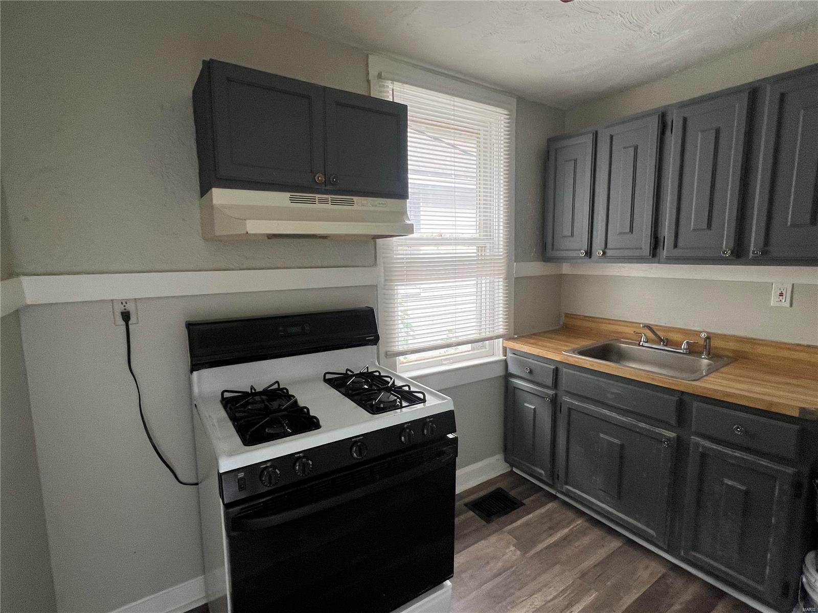 5635 Hodiamont Avenue