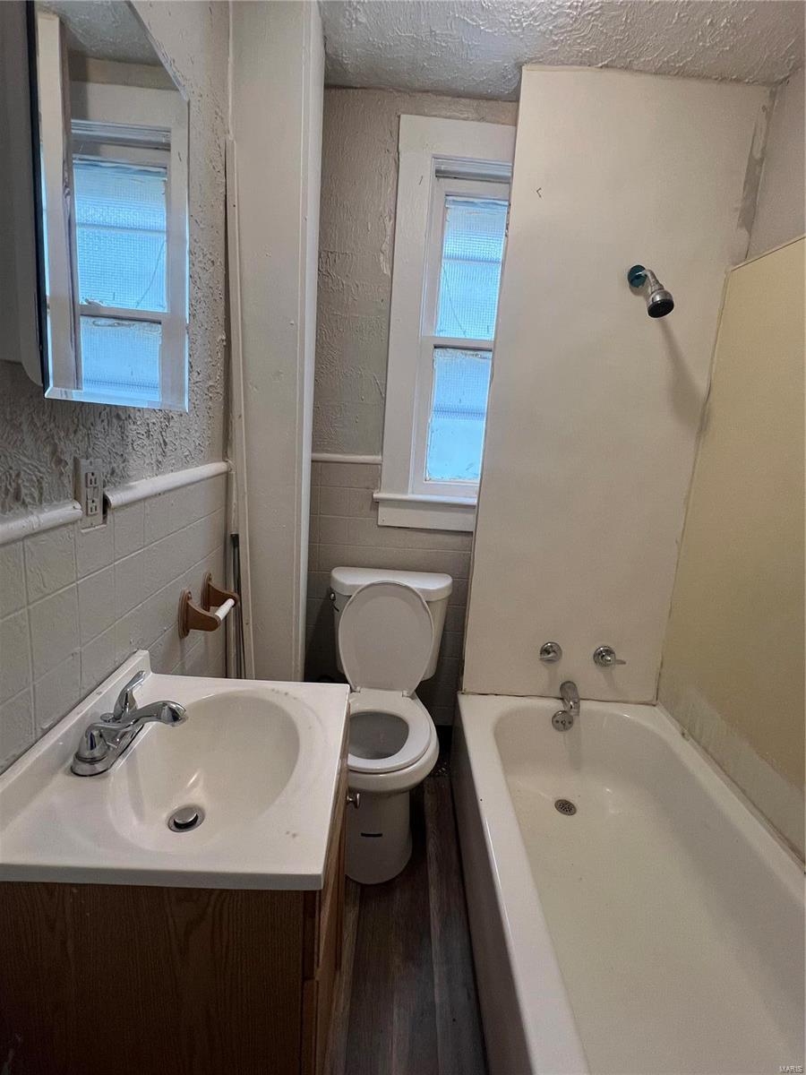 5635 Hodiamont Avenue