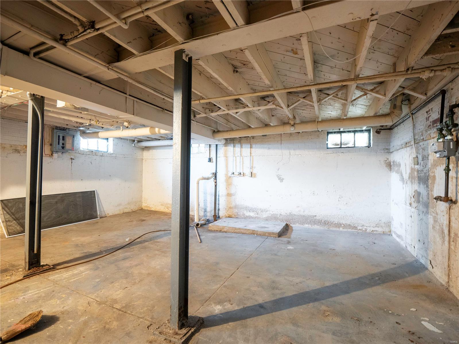 6769 Chamberlain Avenue