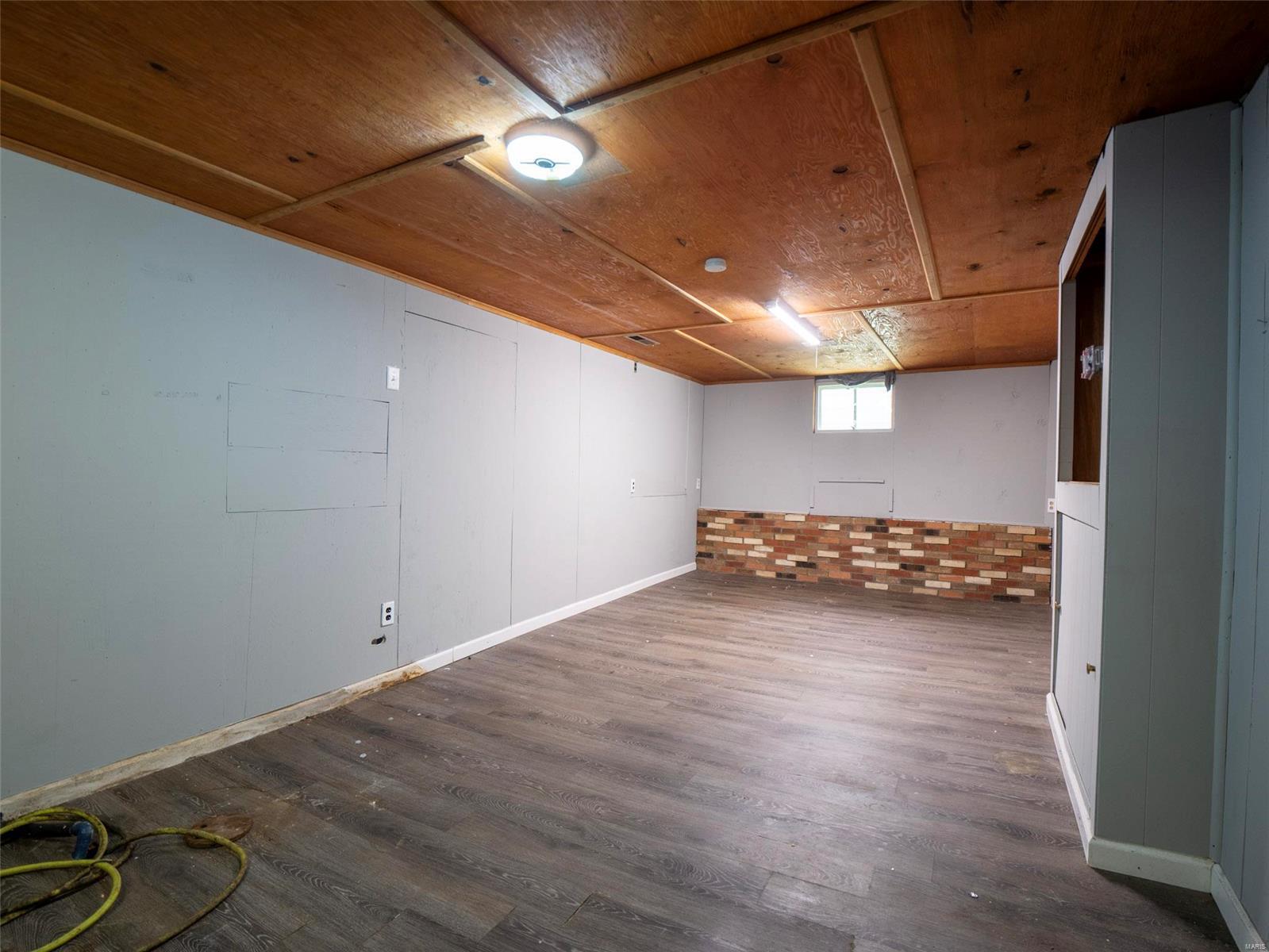 10753 Saint Xavier Lane