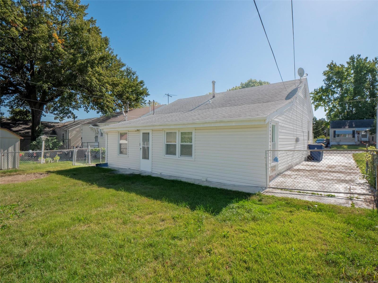 10753 Saint Xavier Lane