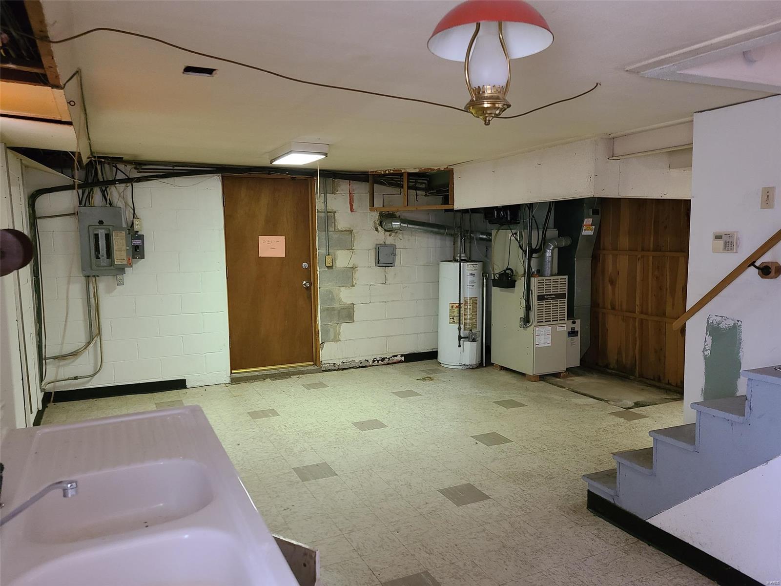 13024 Lakeridge Drive