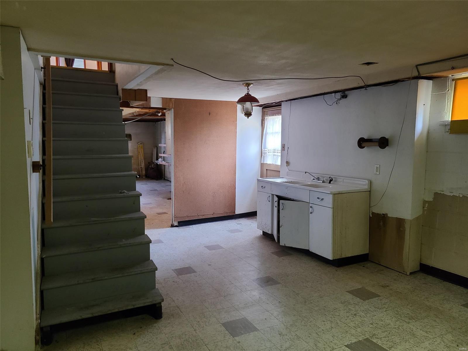 13024 Lakeridge Drive